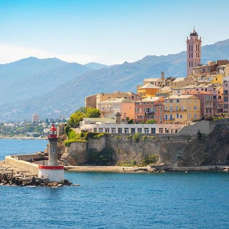 Appartement Climatise,Idealement Situe 100M Du Vieux Port. Bastia  Bagian luar foto