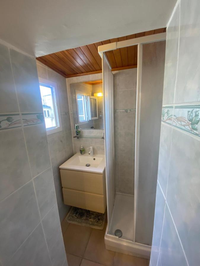 Appartement Climatise,Idealement Situe 100M Du Vieux Port. Bastia  Bagian luar foto